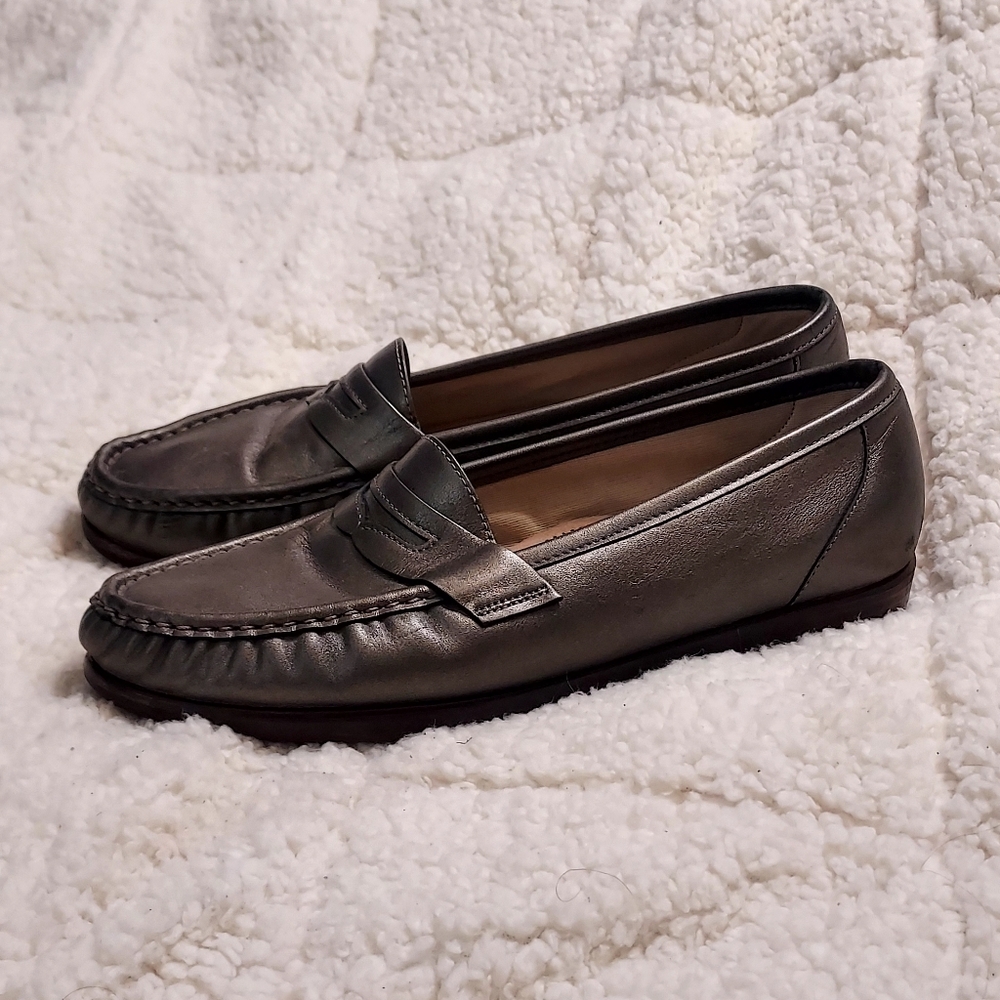 SAS Wink Tripad Comfort  Pewter Metallic Leather Slip On Penny Loafers w 11